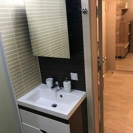 Dea Apartment *